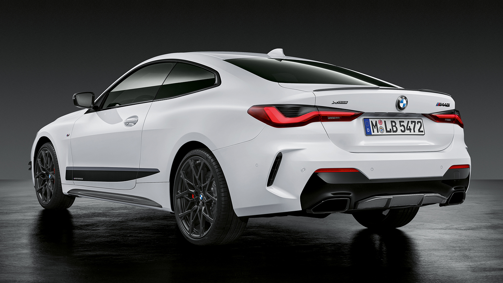 宝马420i双门轿跑图片(这大鼻孔我服气) - 四帝国车市