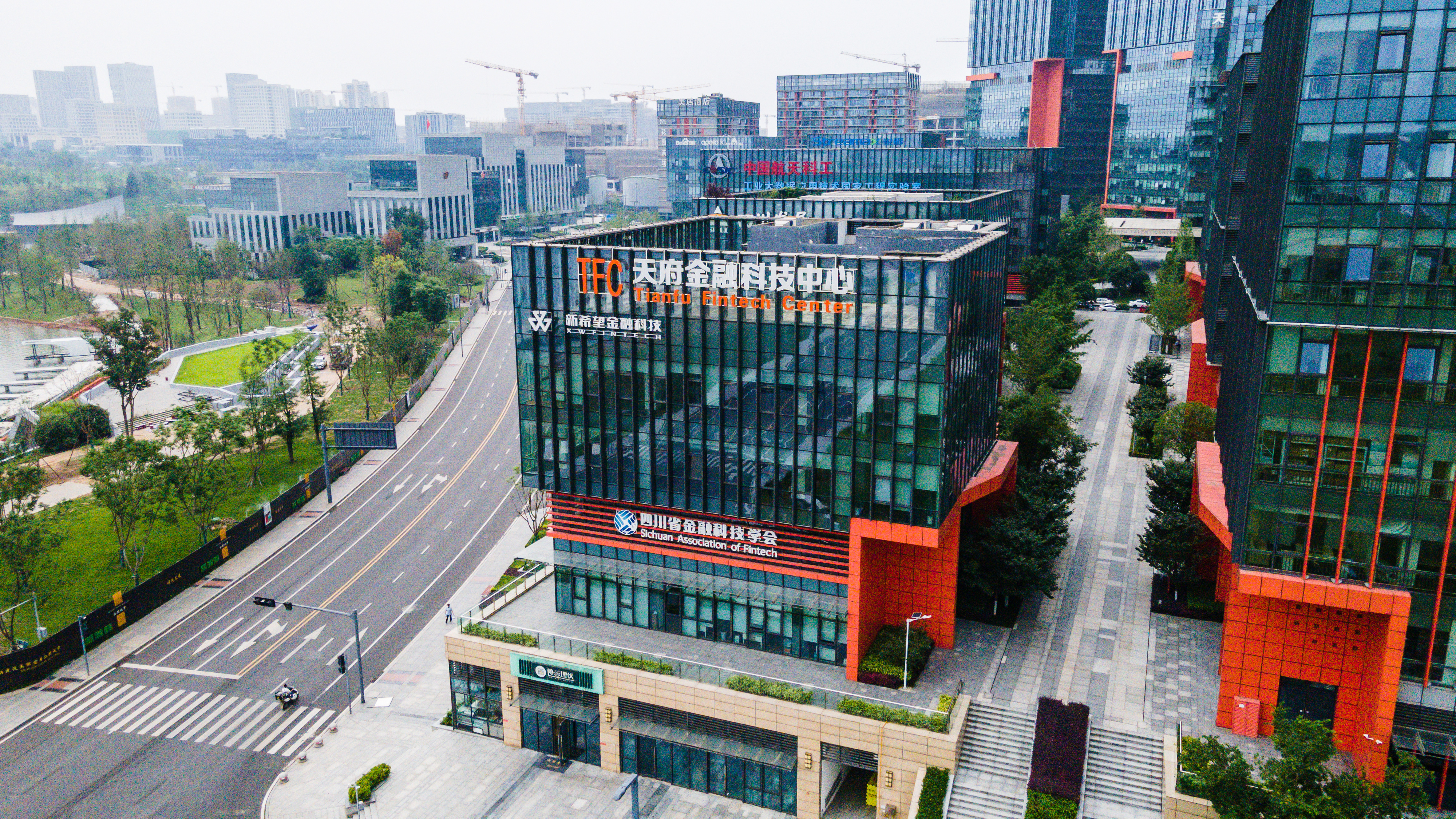 走进这里，为何会变成一串数字？金融科技给你意想不到的惊喜