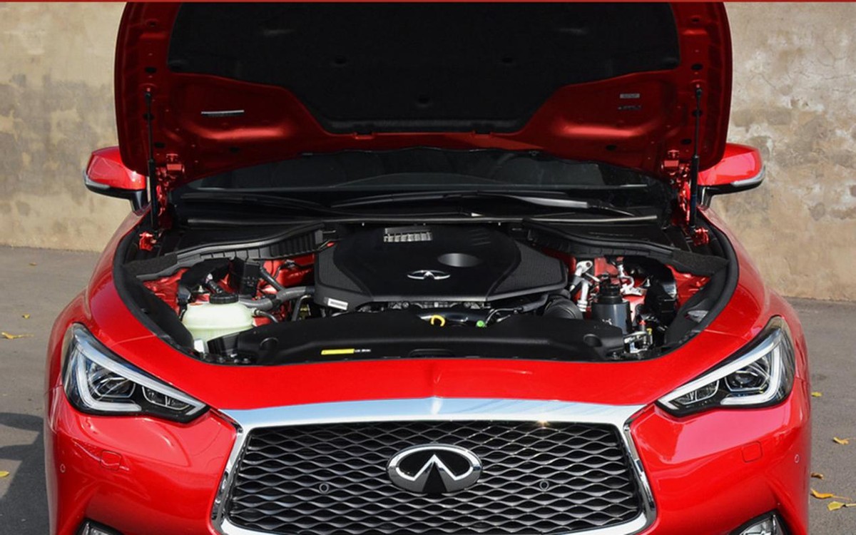 适合有钱、个性党去入手的3款中型车，不是3系、A4L、C级！
