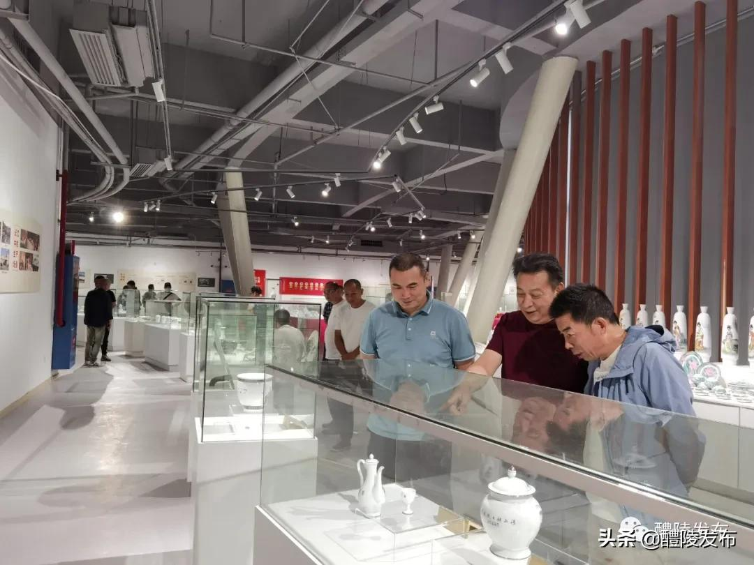为期三个月!免费!陶瓷博物馆举办庆祝建党百年红色特展