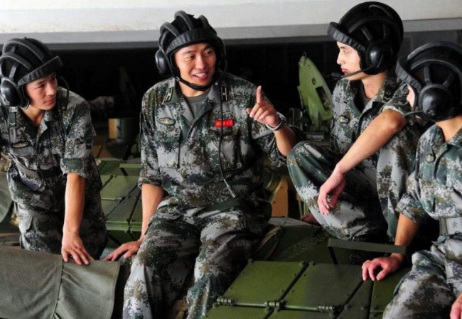 陆军军官学院（哪些军校录取分数低）