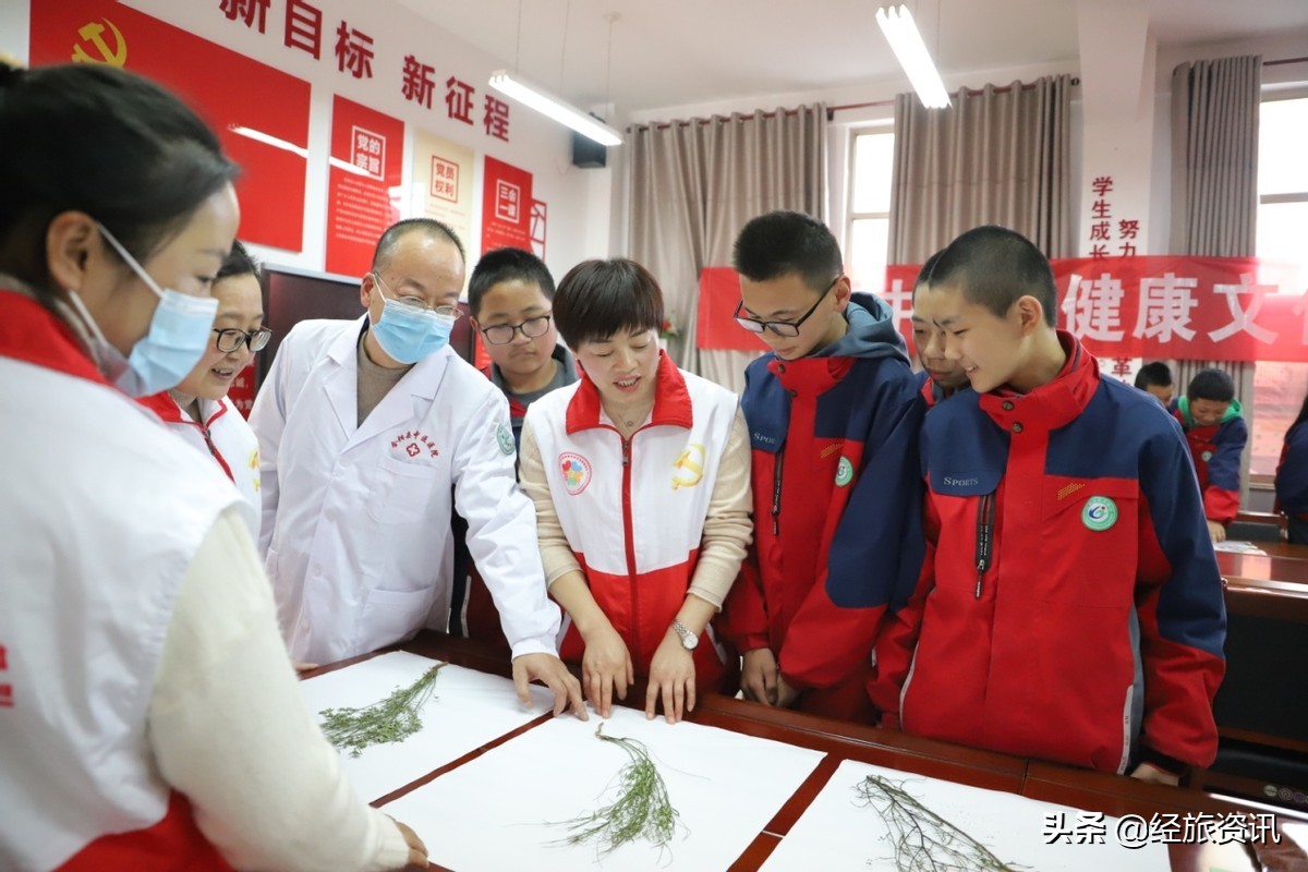 薪火传承中医药，科普讲座进校园