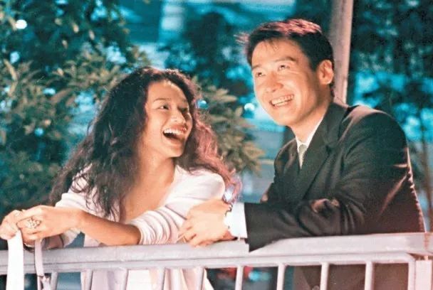 玻璃之城电影剧情「梳理」 _晶羽科技