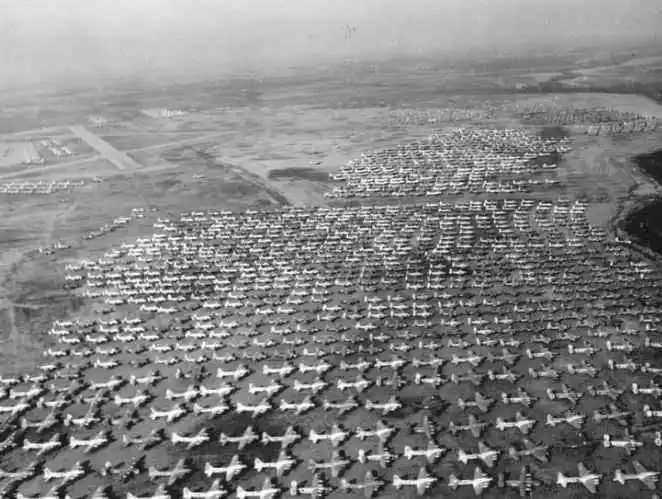 麦卡锡主义：一个游荡在美国上空的幽灵