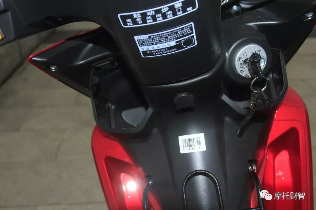 6980元起，大阳国四电喷天爽DY125-68M上市