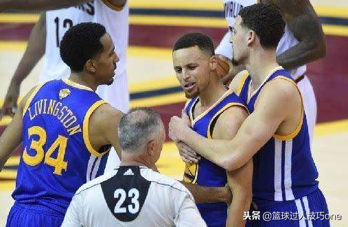 为什么nba扶对手要罚款(NBA5大奇葩罚款理由：约老师因英语烂被罚2万5？JR解对手鞋带被罚)