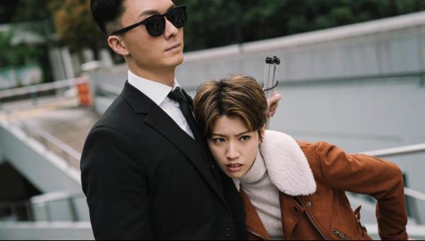 “盲侠大律师”王浩信：二获TVB视帝好风光，曾在妻子孕期出轨