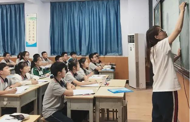 私立好初中升学率高，但弊端可能在高中时显现，报名之前要考虑