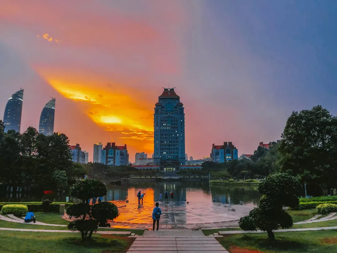 中国这10所大学壁纸第二期！厦门大学、中山大学等在列