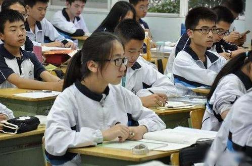 2021全国高中排行：衡中无缘前十，网友：不在一条起跑线上