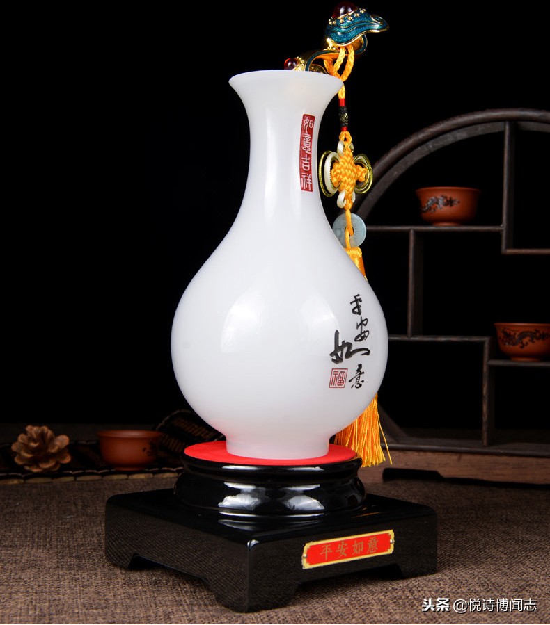 公司乔迁礼品送什么摆件（朋友乔迁新居送什么摆件合适）