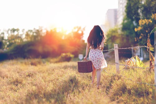 婆婆嫌我比老公大8岁，但我只用1招，就让她逢人介绍我是她儿媳