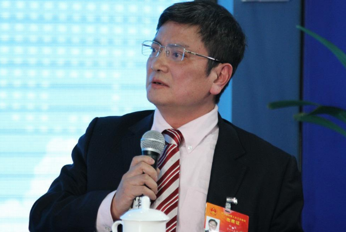 贵州大学校长郑强，我为贵大做了这么多贡献，怎么还有人不满意？