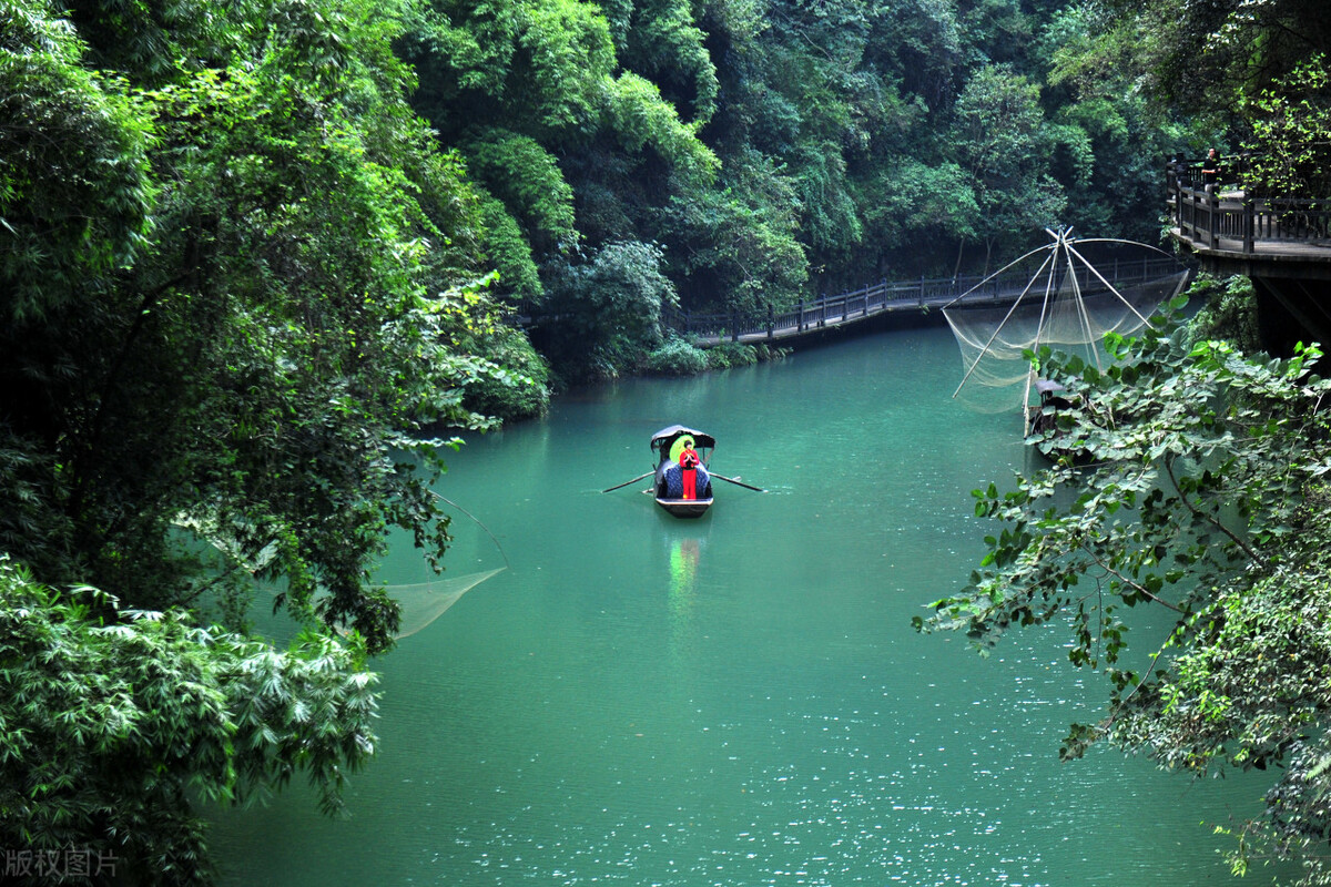 五一假期游湖北，这6处景点堪称荆楚大地的山水精华