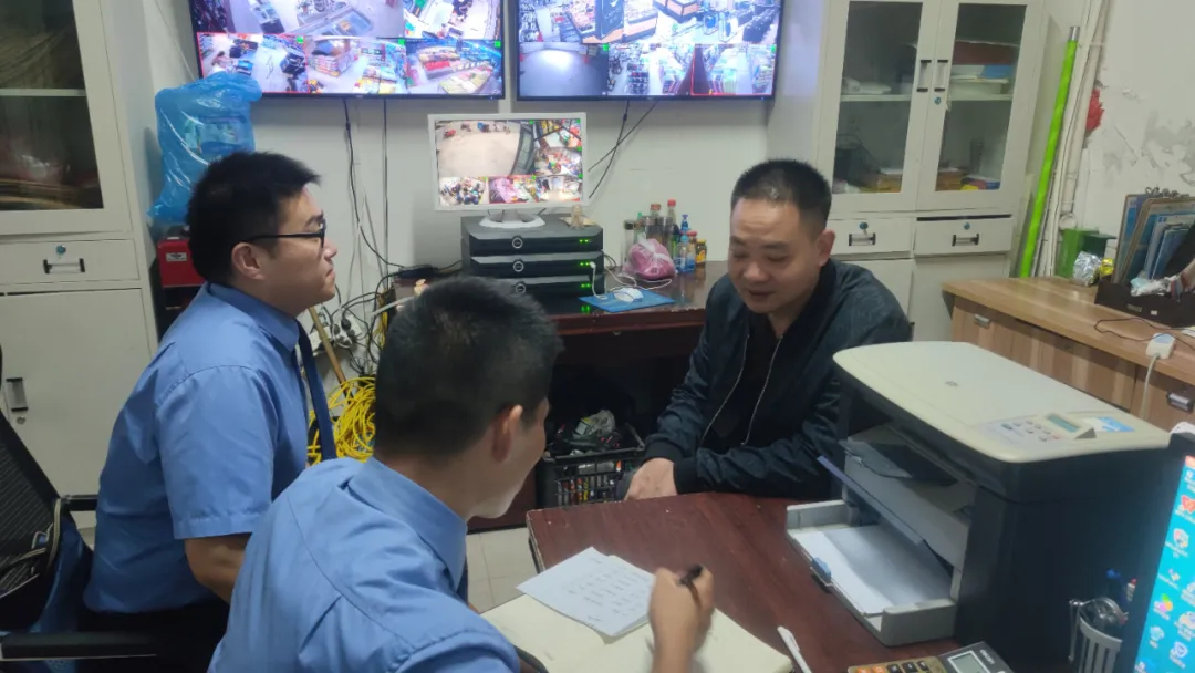 一片真心为民企,一面锦旗诉真情