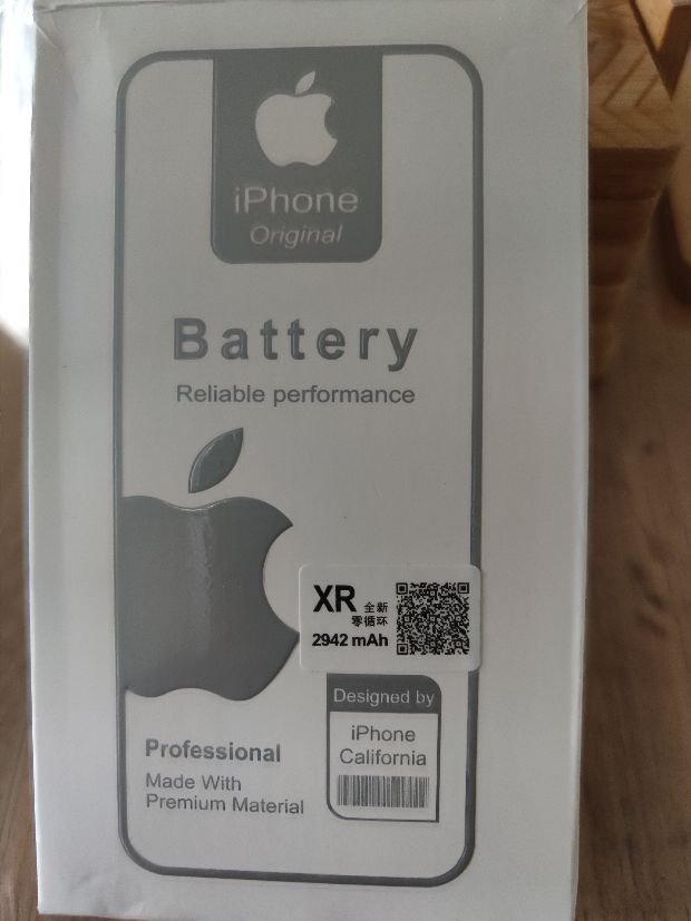 XR更换电池和双sim卡槽