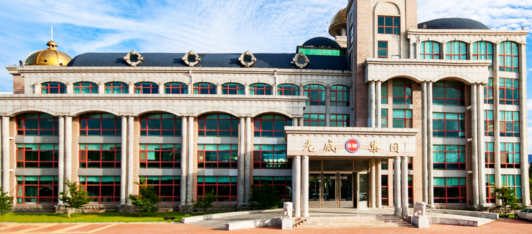 中国最早的专业性鱼竿工厂是1985年成立的威海环球塑料渔具厂(现在的
