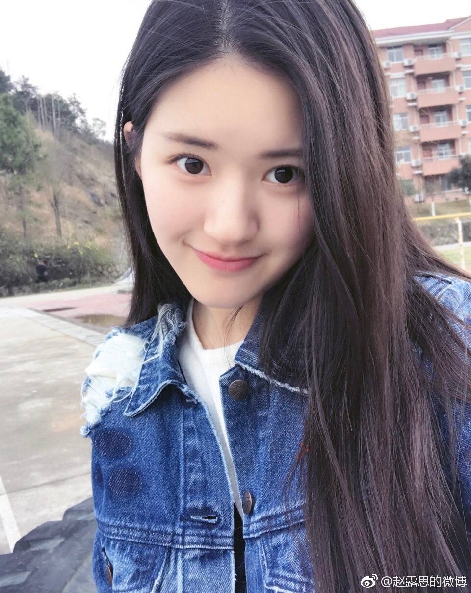 她们惊艳了时光，15位四川籍女星，个个灵气秀美，靠实力雄起