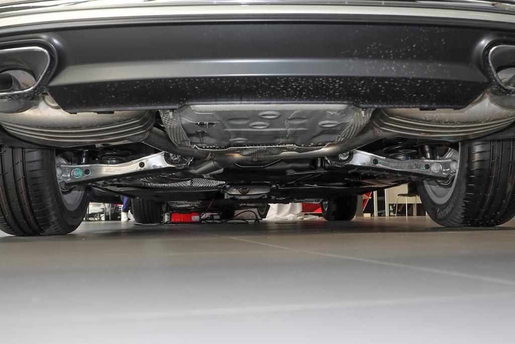 2017年3月奥迪A4L Plus 40 TFSI 时尚型怎么样？关于A4L详细解读