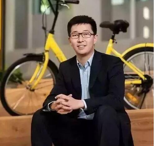 烂摊子留给美团王兴，用摩拜套现15亿完美退场，胡玮炜有多精明？