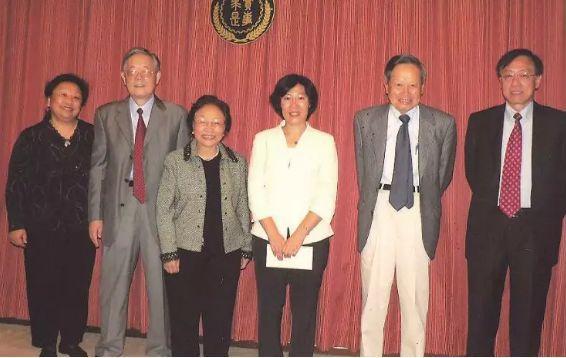 山东大学最牛女博士，十年默默无闻只做一件事，如今获奖700万