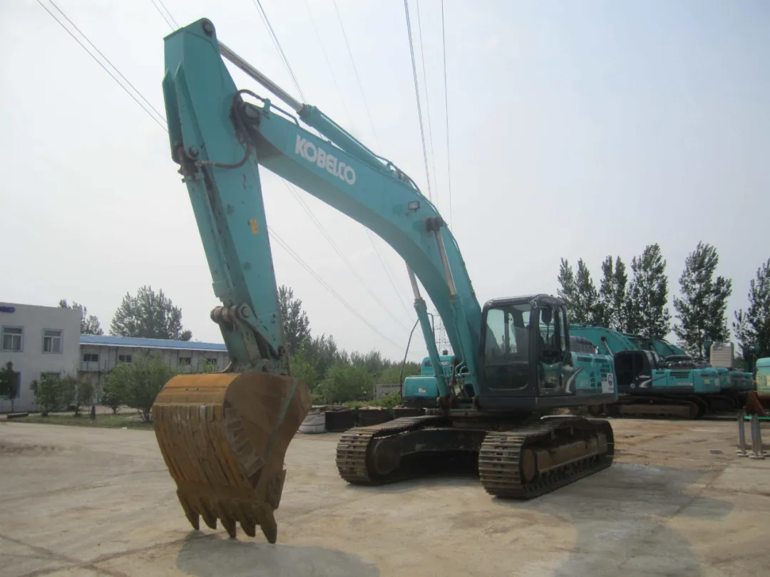神钢SK350-8S挖掘机夏季施工“开锅”怎么解决呢?