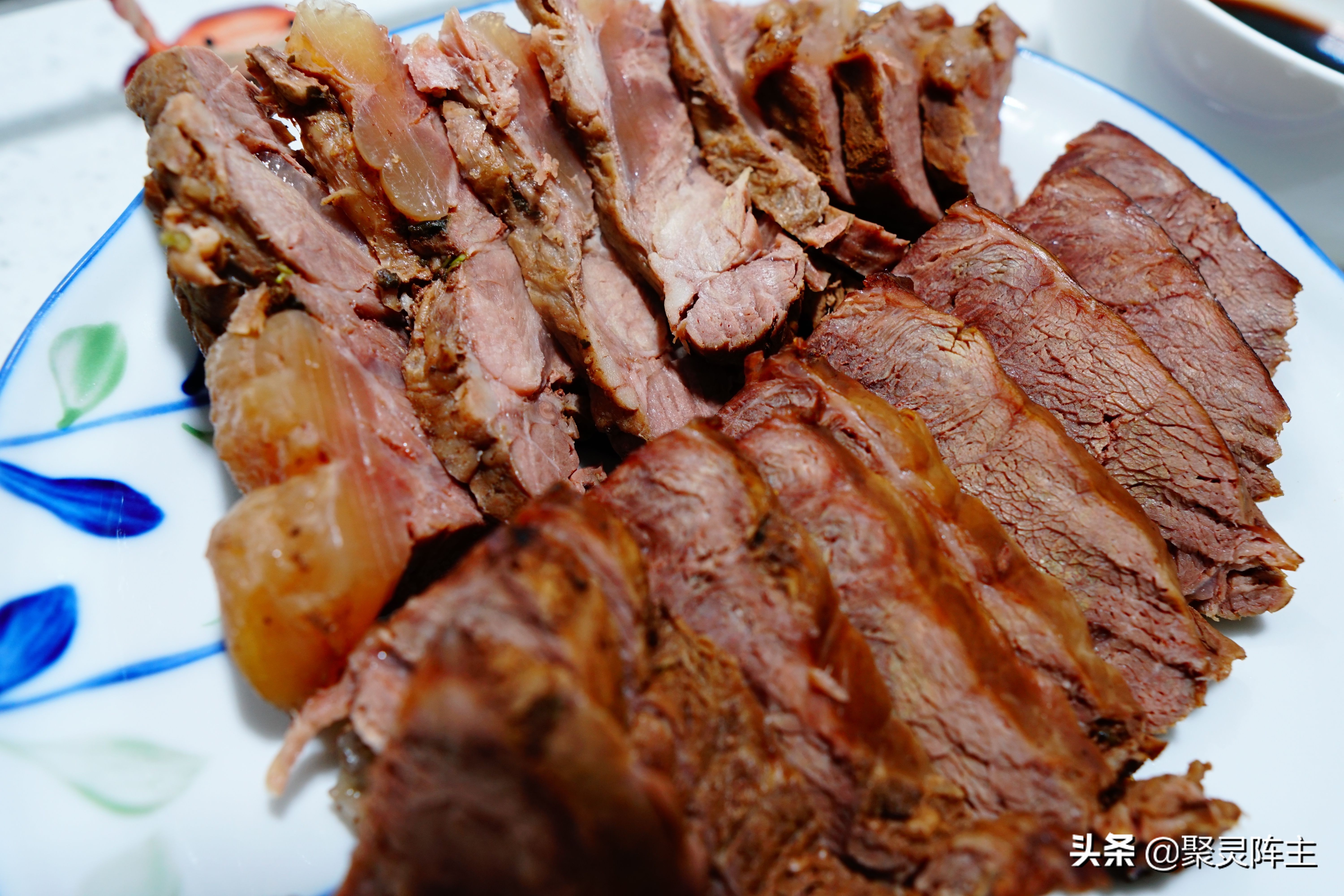 京东囤的牛肉生鲜如何变成美味料理，且看大宇电陶炉的神奇魔法