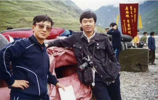 36年前，漂流长江第一人尧茂书遇难，被发现时只剩倒扣的橡皮筏