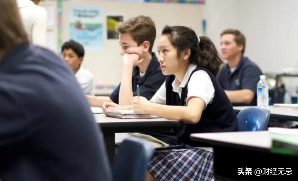 中国校外教育培训30年：时来天地皆同力，远去江湖奈若何