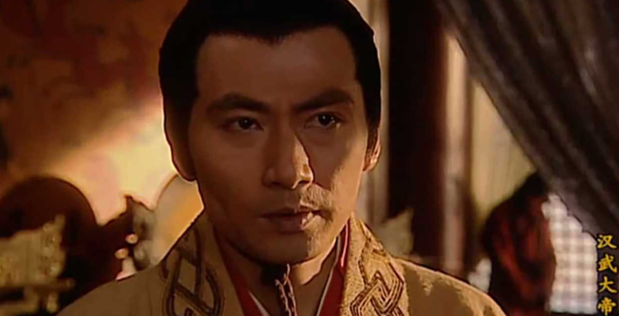 《黎明之前》11年演员格局大变样，女配角嫁星二代，大反派成一线