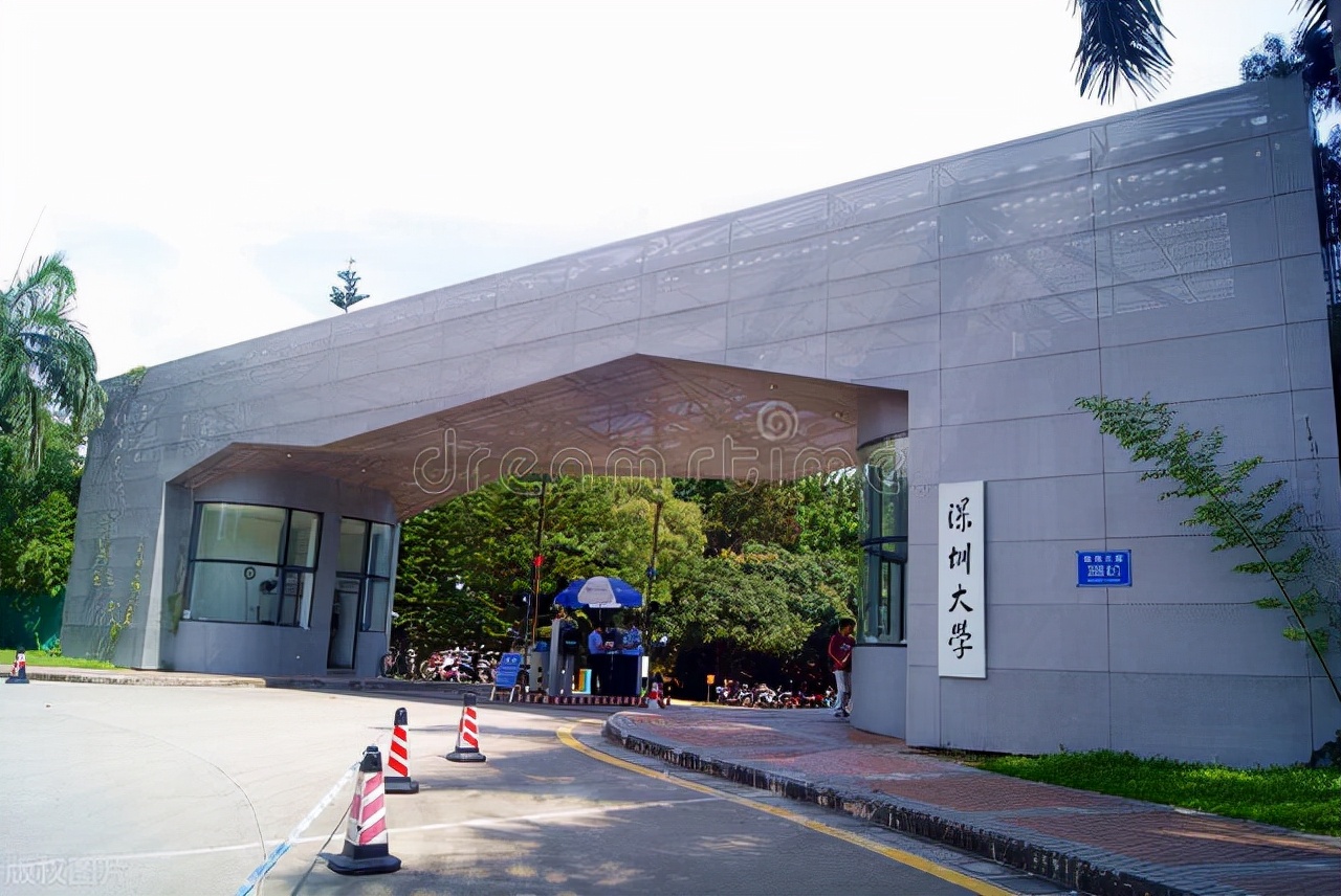 大学生当军官有哪些方式？这四种方式大部分人没见过，尤其后两种