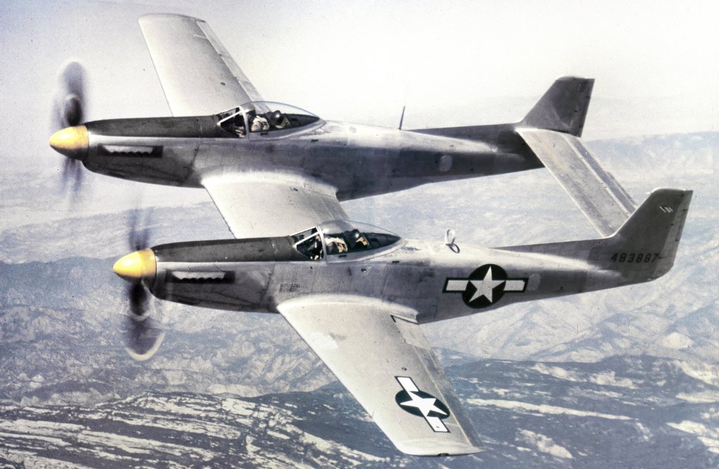 被遗忘的战斗机：F-82双野马的历史时刻