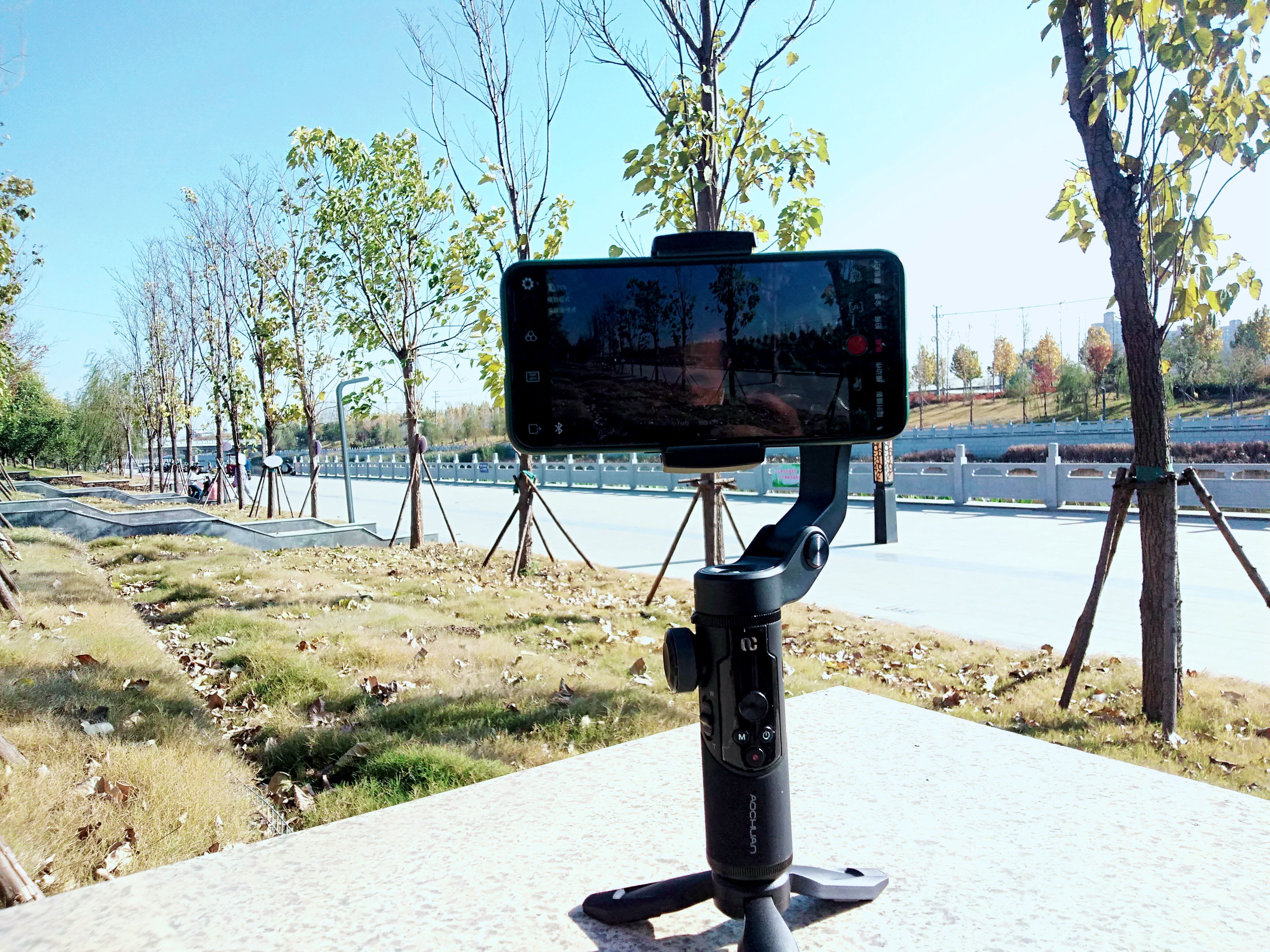 奥川SMART XR|你的视频作品不缺创意，缺的只是一台稳定器