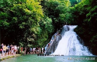 桂林10大好玩景点和10大好吃特产。
