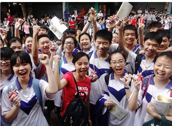 江苏高考女状元，遭到多所985名校拒绝录取，成为“最惨状元”