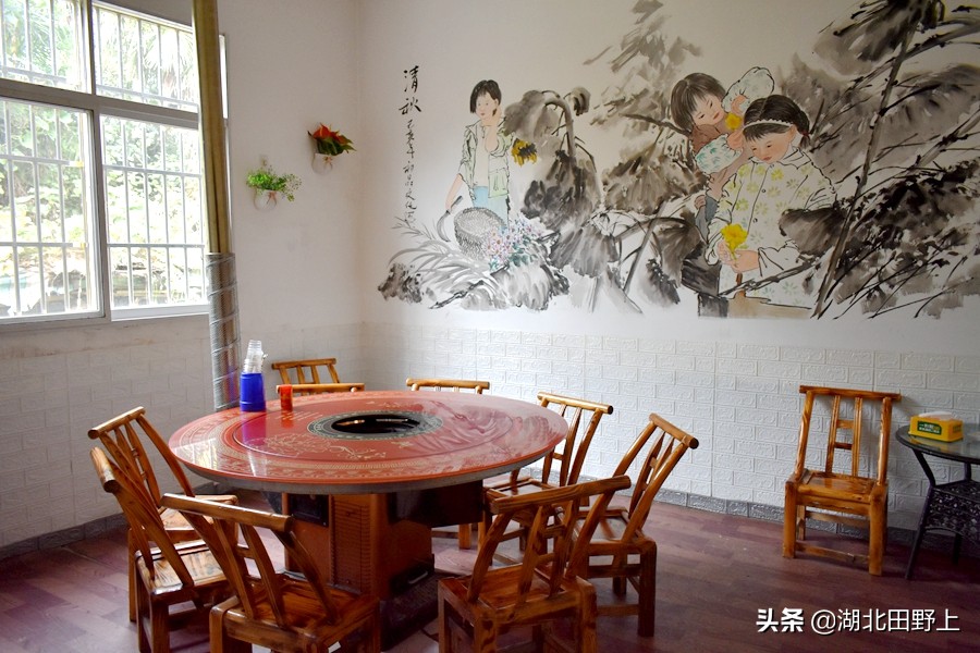 田野上團(tuán)隊(duì)下鄉(xiāng)小記丨走進(jìn)省級美麗鄉(xiāng)村示范村—分鄉(xiāng)鎮(zhèn)百里荒村