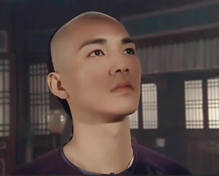 清装帅哥不好演，这么多年看下来，也就这10位称得上“郎艳独绝”