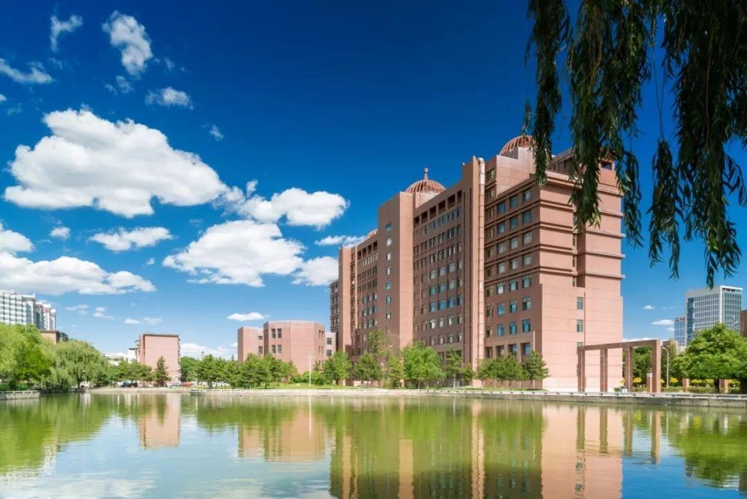 内蒙古17所本科大学历史沿革