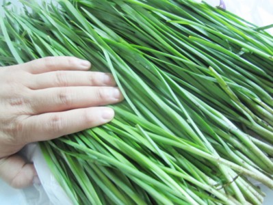 韭菜馅饺子怎么做好吃？学会这3点调出秘制馅料，一口一个吃不够