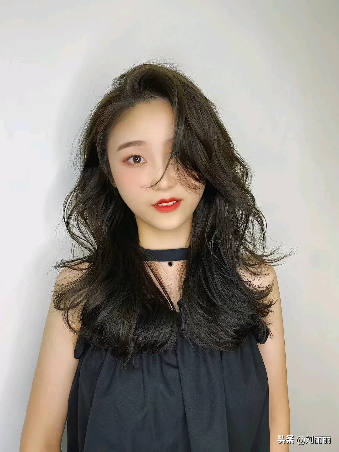 羊毛卷已过时，22款当下流行发型送给大家，直接剪就对了