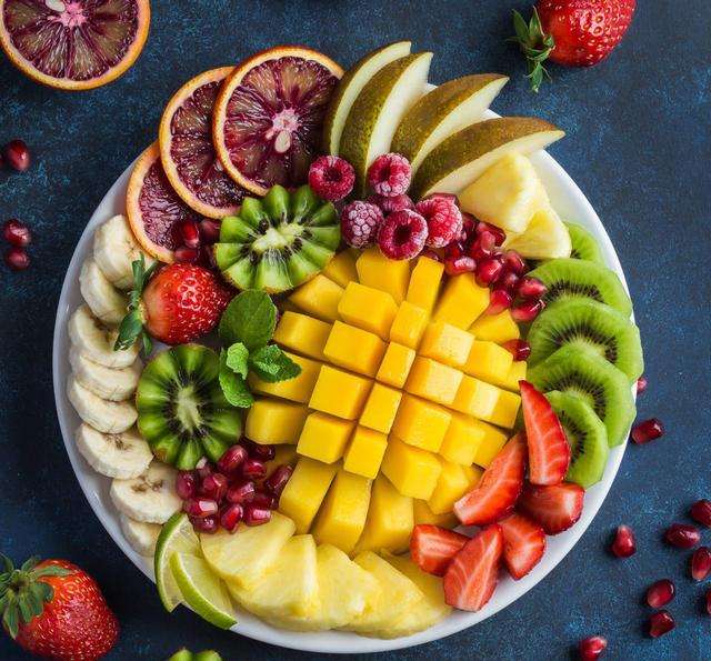 哈密瓜切法摆盘图片(这7种水果拼盘) - 赤虎壹号