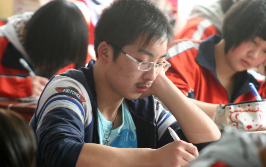 民办高中迎来“坏消息”，招生模式发生新变化，对此家长喜忧参半