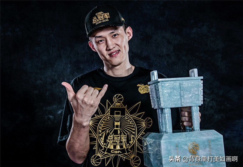 廣東男模隊出擊！9冠王拍攝總冠軍寫真，6大功勳英俊瀟灑各有千秋