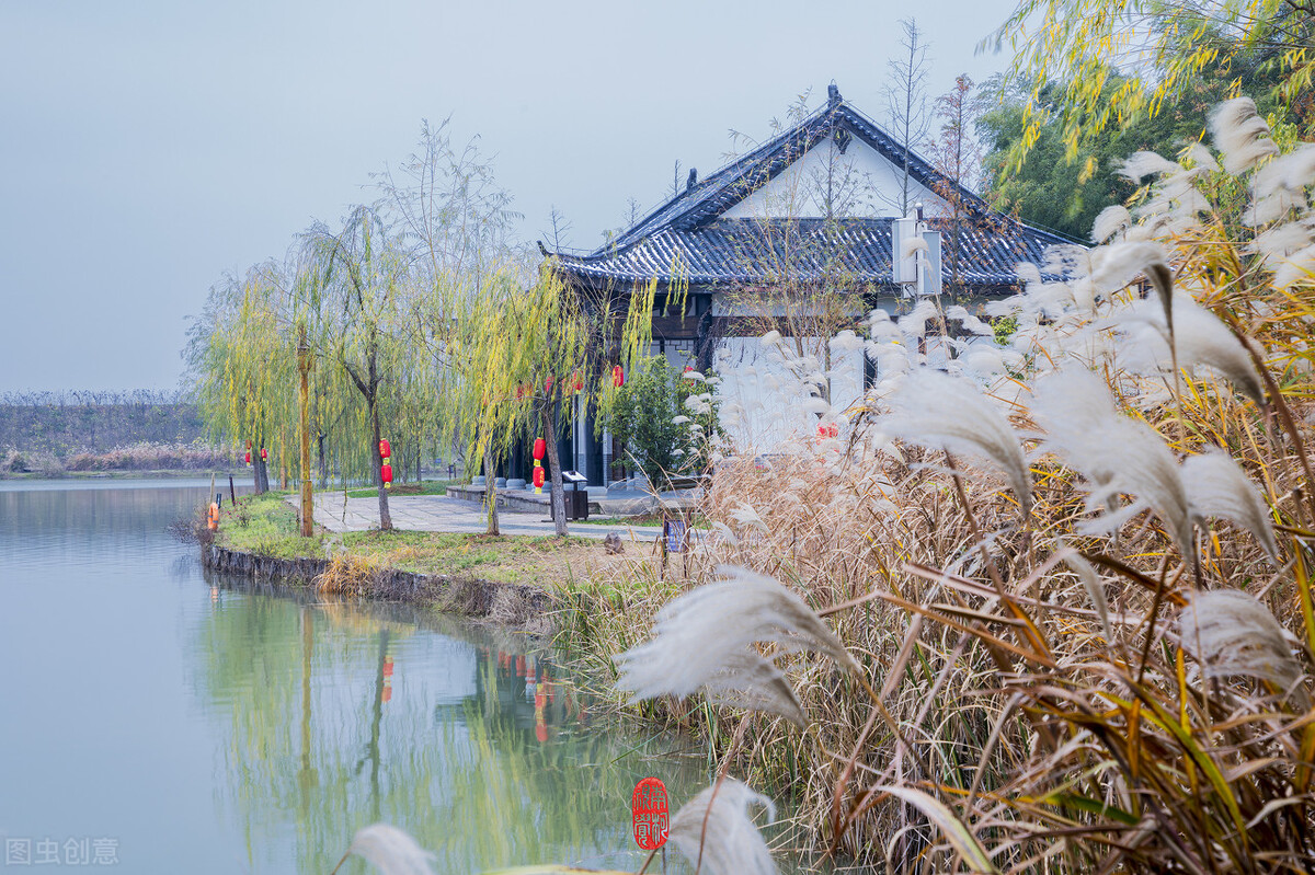 浅冬薄念，雪满人间，愿这一季素冬，时光安好，岁月无恙