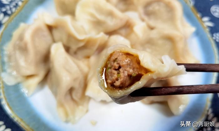 牛肉餡餃子的做法,