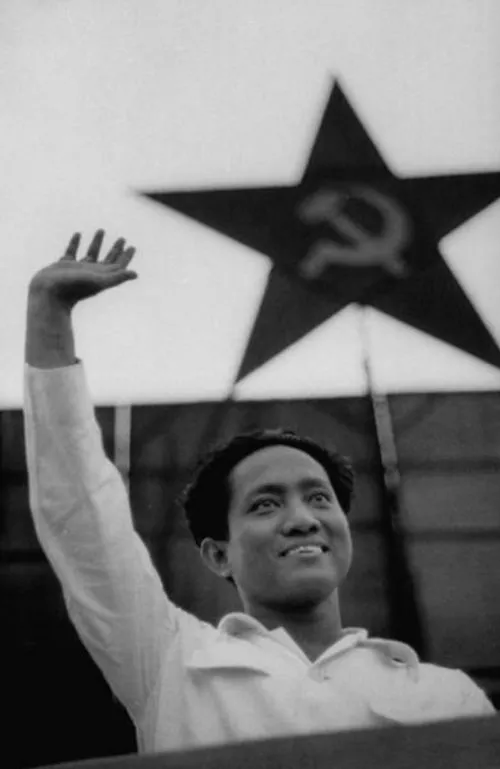 1965年,世界第三大共产党的“非自然死亡”