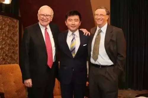 央视名嘴入狱，豪车6年落灰：人最大的愚蠢是错把平台当成本事