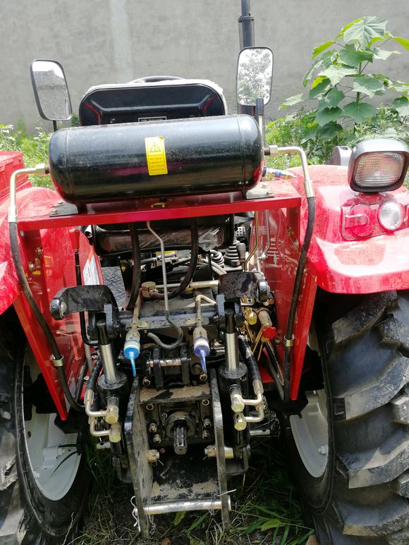 農(nóng)村504拖拉機超常見，這是為啥？能掙到錢？能回本不？
