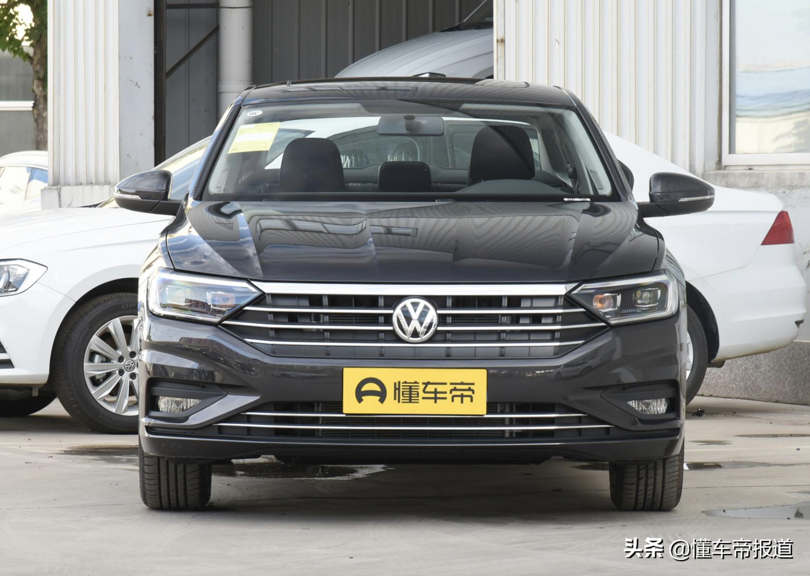 新车 | 迎战思域？一汽-大众新款速腾实车曝光，配悬浮中控屏
