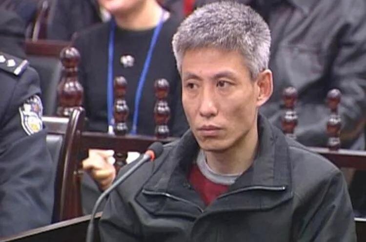 刘德华沈阳被扇耳光，对自己亲姐20年来见死不救，到底发生了什么